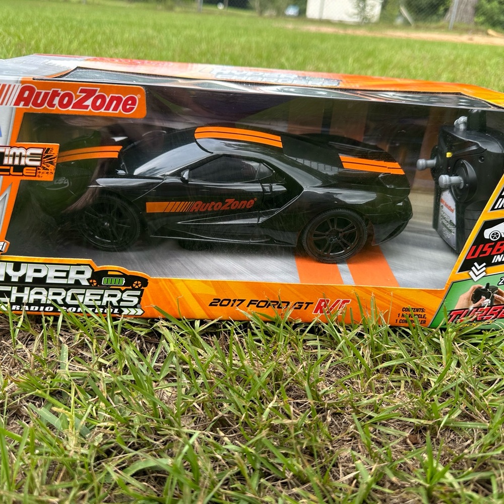 Hyper Chargers Remote Control Auto Zone 2017 Ford GT Limited Edition